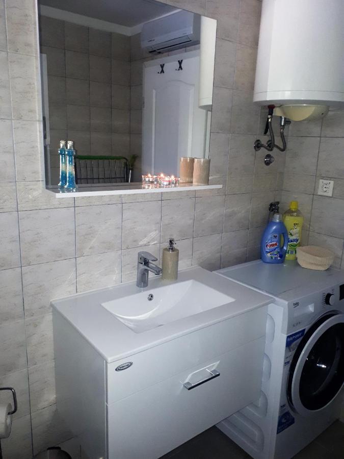 Apartment Terra Rossa Kastelir Luaran gambar