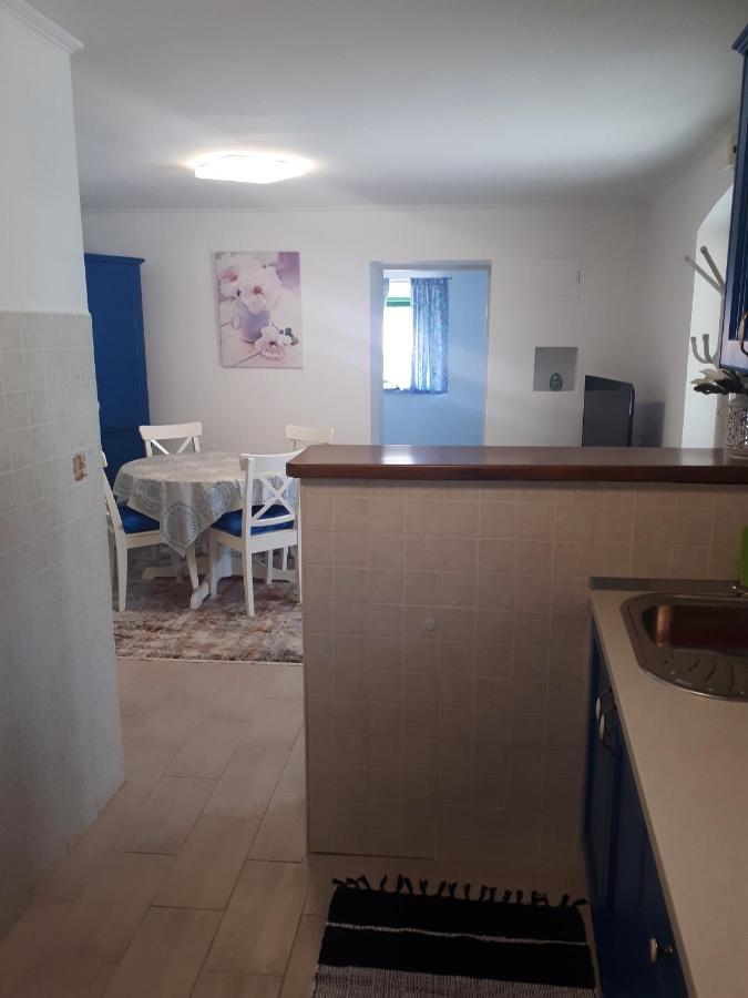 Apartment Terra Rossa Kastelir Luaran gambar