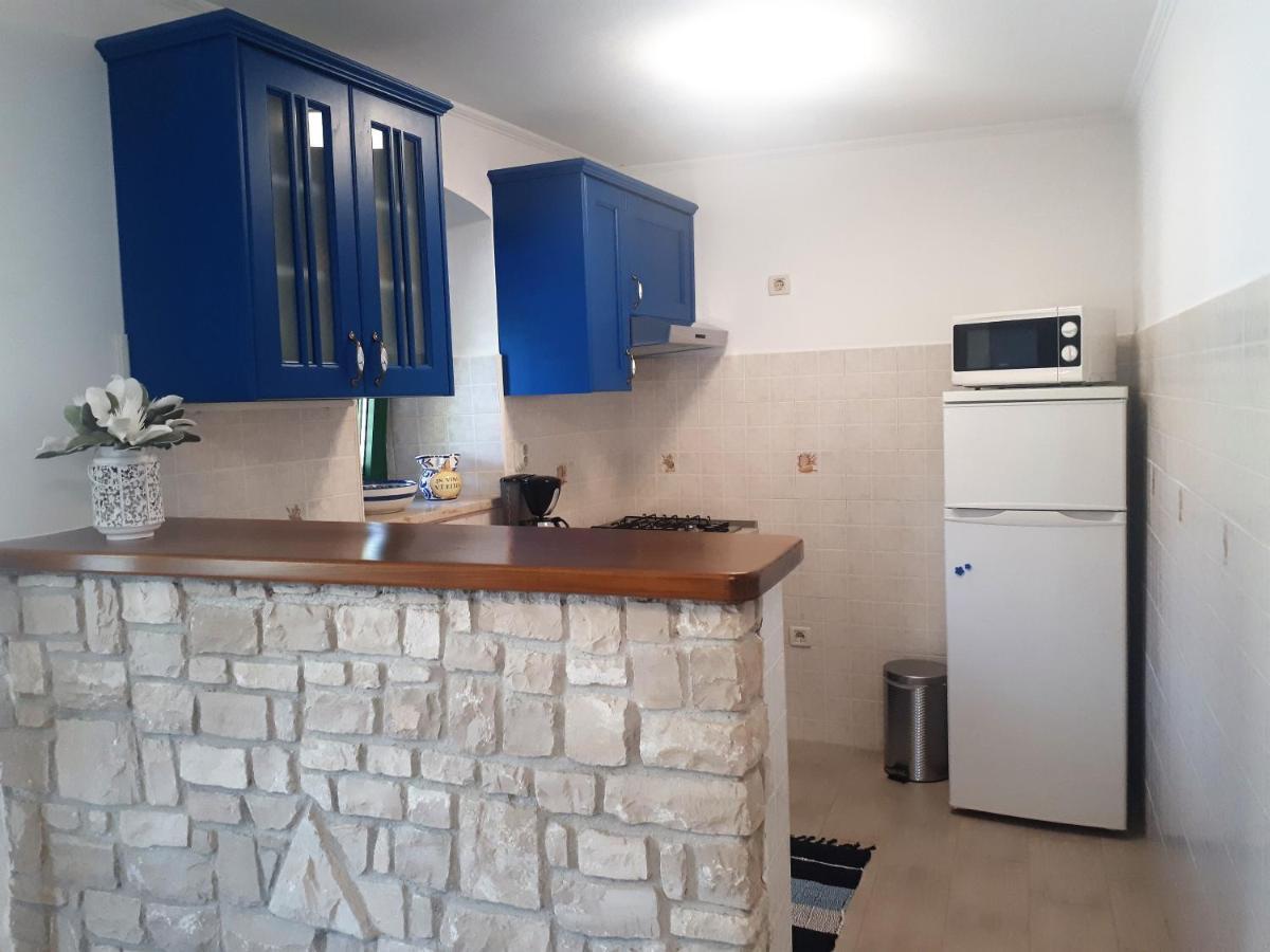 Apartment Terra Rossa Kastelir Luaran gambar