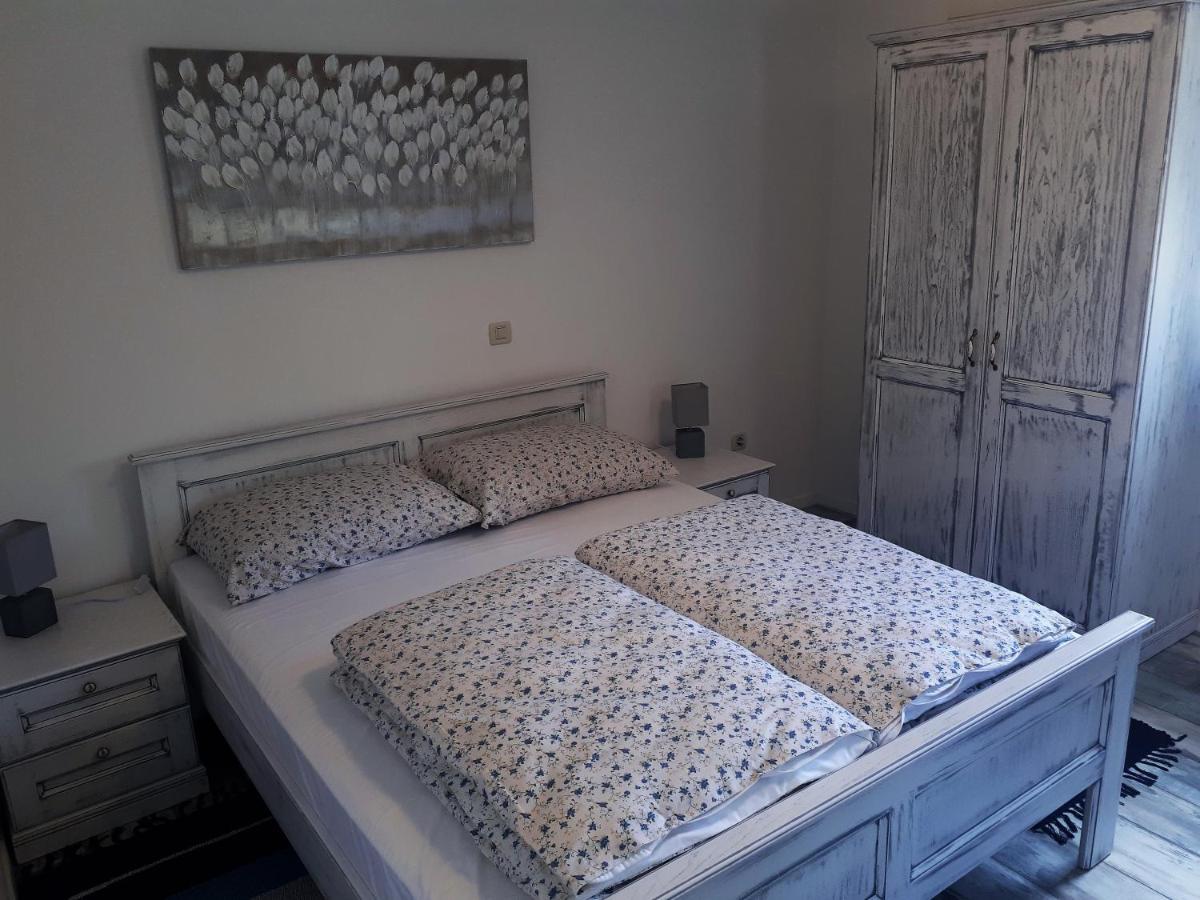 Apartment Terra Rossa Kastelir Luaran gambar